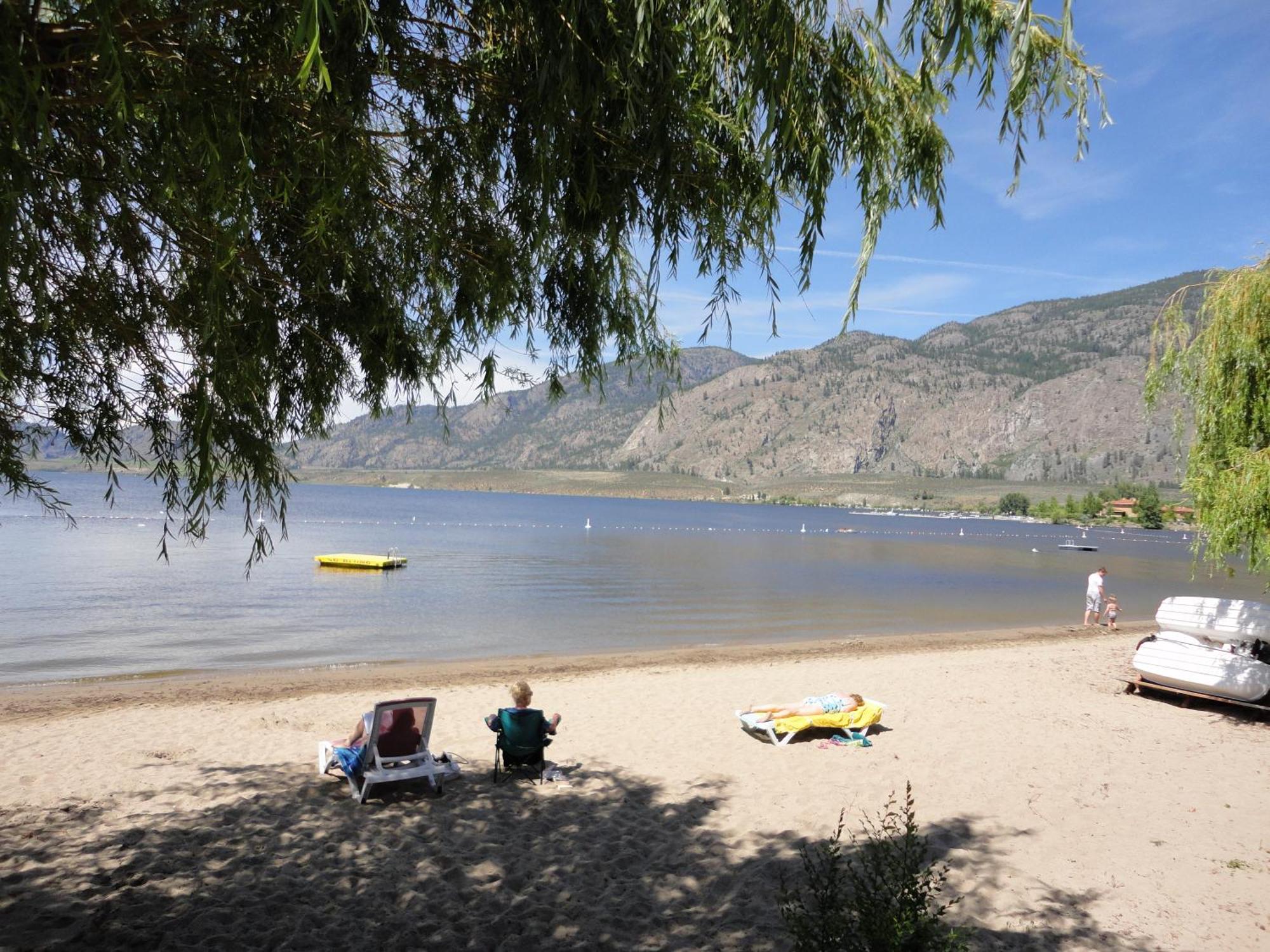 Bella Villa Resort Motel Osoyoos Dış mekan fotoğraf