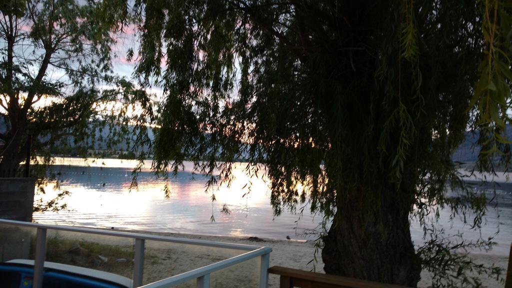 Bella Villa Resort Motel Osoyoos Dış mekan fotoğraf